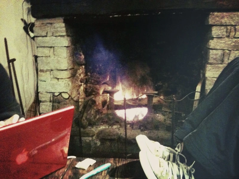 Soirée raclette au coin du feu